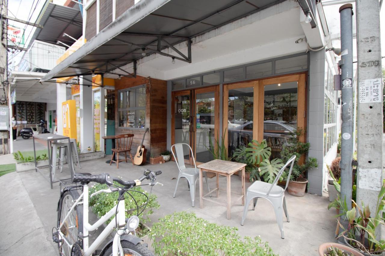 Oon Poshtel X Cafe Hostel Chiang Mai Exterior photo