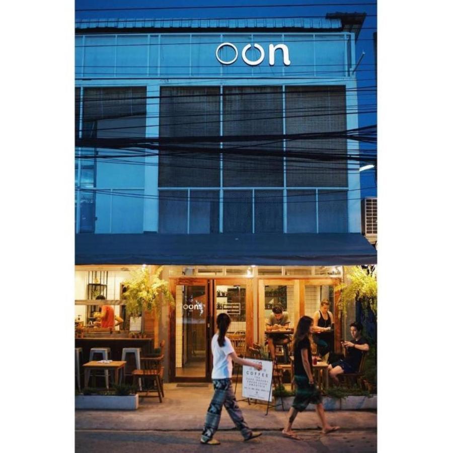 Oon Poshtel X Cafe Hostel Chiang Mai Exterior photo