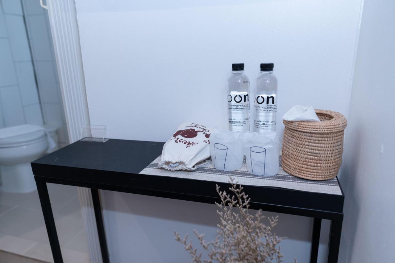Oon Poshtel X Cafe Hostel Chiang Mai Exterior photo