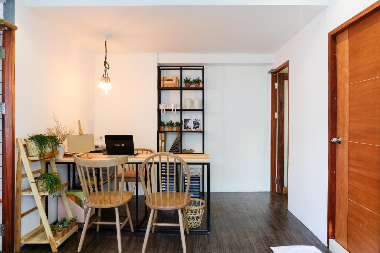 Oon Poshtel X Cafe Hostel Chiang Mai Exterior photo